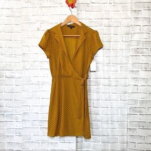 Kenedik wrap dress